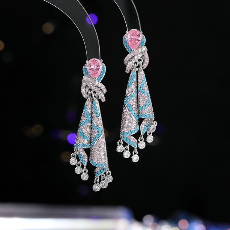 Double teardrop earrings