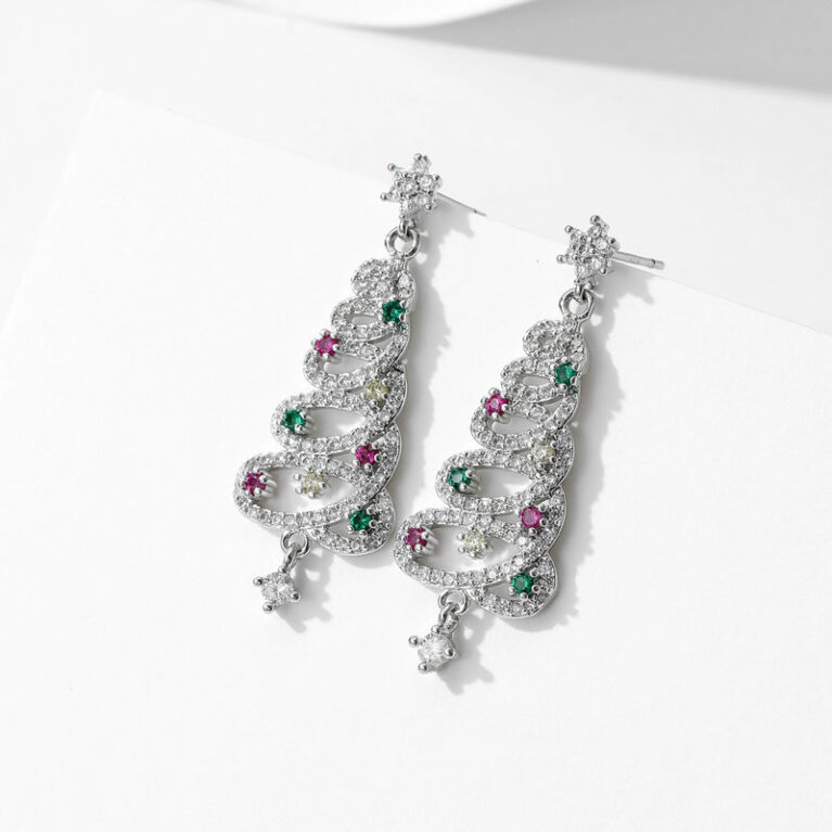 Christmas tree earrings