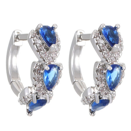 Retro Water Drop Sapphire Ear Buckle